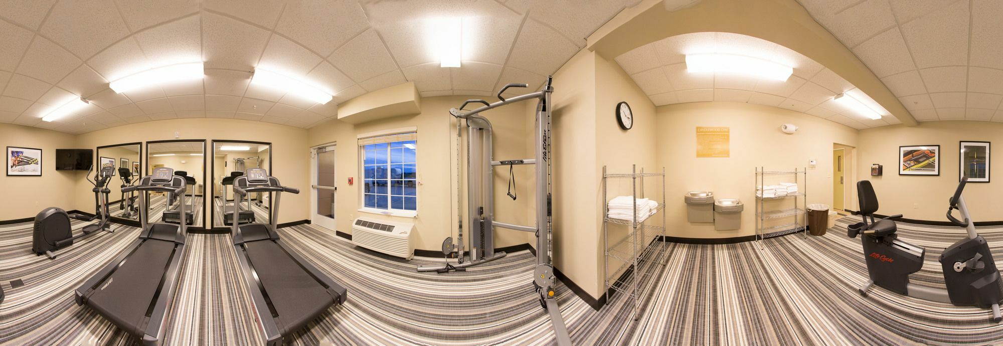 Candlewood Suites Sidney By Ihg Exterior foto